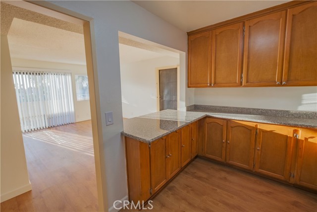 Detail Gallery Image 7 of 34 For 1140 Pacific Ave #20,  Long Beach,  CA 90813 - 2 Beds | 2 Baths