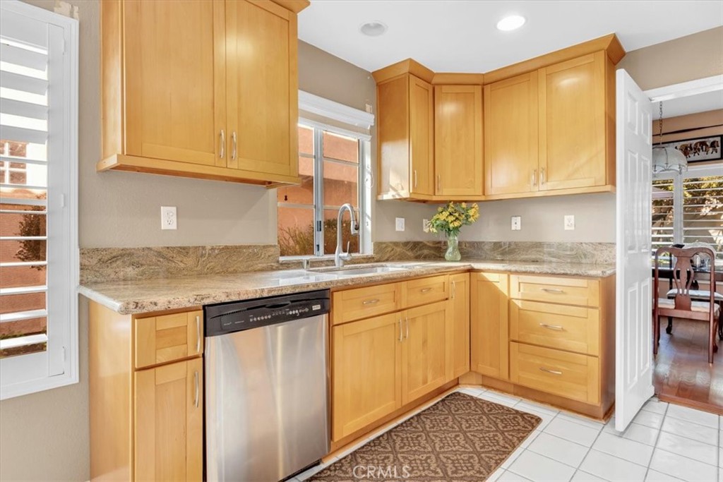 6b65626c 2841 46dc 9b0c Be1894841146