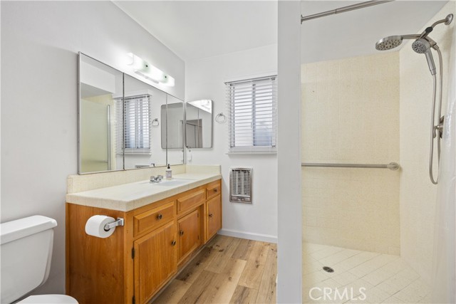 Detail Gallery Image 27 of 38 For 6212 Friant Dr, Bakersfield,  CA 93309 - 3 Beds | 2 Baths