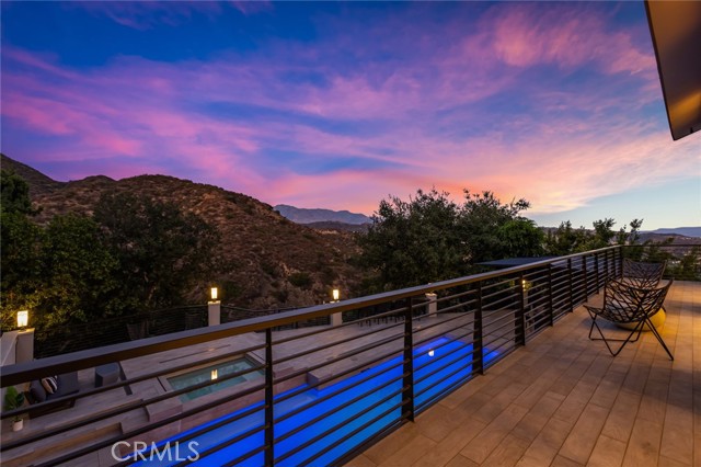 Detail Gallery Image 51 of 62 For 2111 Rimcrest Dr, Glendale,  CA 91207 - 4 Beds | 5 Baths
