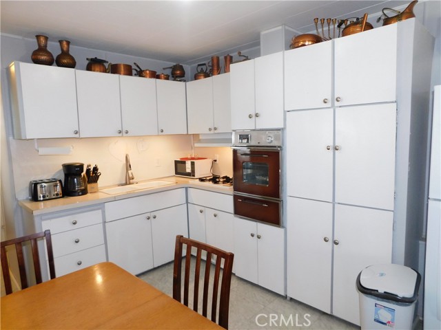 1001 S 3rd Street, Calimesa CA: https://media.crmls.org/medias/6b66fc37-e050-4e8e-b00d-e325dac492b4.jpg