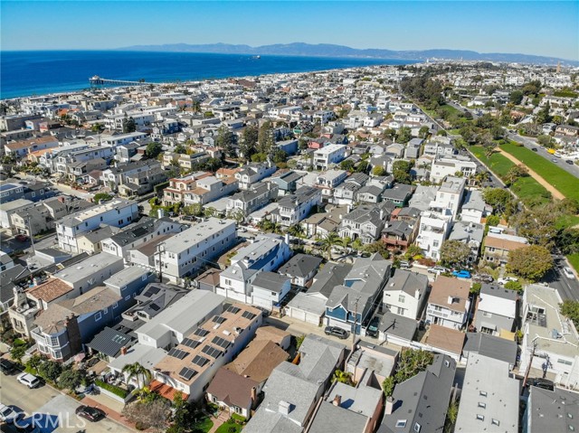 532 4th Street, Manhattan Beach, California 90266, 2 Bedrooms Bedrooms, ,1 BathroomBathrooms,Residential,Sold,4th,PV22020518