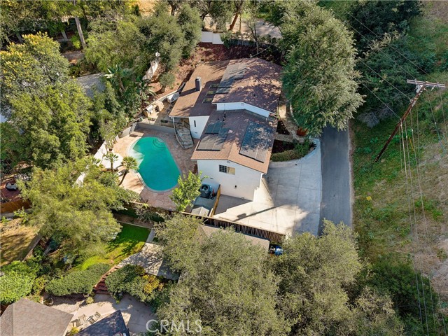 Detail Gallery Image 67 of 73 For 4590 Ensenada Dr, Woodland Hills,  CA 91364 - 3 Beds | 2/1 Baths