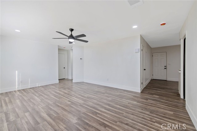 Detail Gallery Image 7 of 30 For 1305 Alameda Ave, Chowchilla,  CA 93610 - 3 Beds | 1 Baths