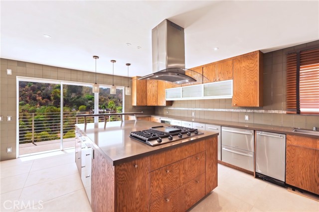 3858 Alta Mesa photo 9