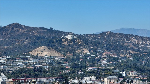 5336 Lemon Grove Avenue, Los Angeles CA: https://media.crmls.org/medias/6b68afb6-223d-4a13-b4b6-8b48283c91c9.jpg