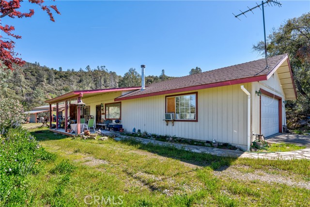 Detail Gallery Image 1 of 36 For 45464 Sno Flake Ln, Ahwahnee,  CA 93601 - 3 Beds | 2 Baths