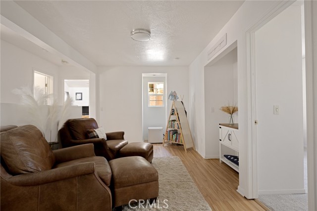 Detail Gallery Image 28 of 44 For 26249 Cedar Ln, Twin Peaks,  CA 92391 - 4 Beds | 3 Baths