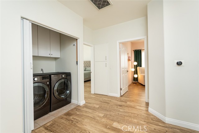 Detail Gallery Image 21 of 43 For 3960 Pennsylvania Ave #107,  La Crescenta,  CA 91214 - 3 Beds | 2/1 Baths