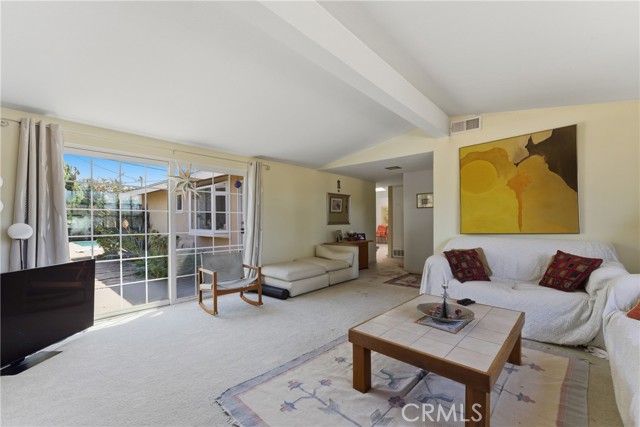 Detail Gallery Image 7 of 42 For 3030 Samoa, Costa Mesa,  CA 92626 - 4 Beds | 3 Baths