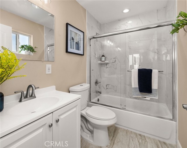 566 N Marvin, San Bernardino CA: https://media.crmls.org/medias/6b6bb409-3a82-4c09-96aa-0dc6f8690bff.jpg