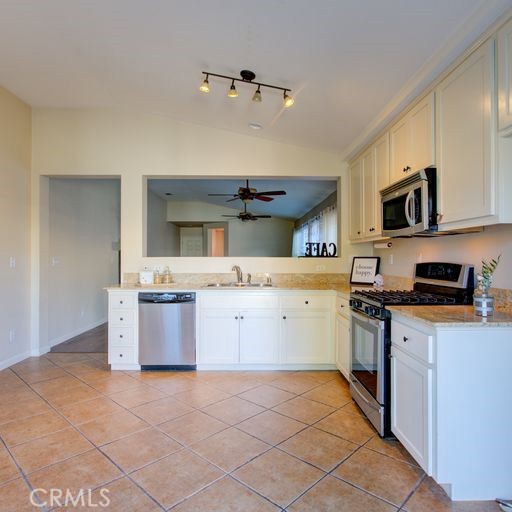 Detail Gallery Image 14 of 31 For 1453 Antioch Ct, Merced,  CA 95348 - 3 Beds | 2 Baths