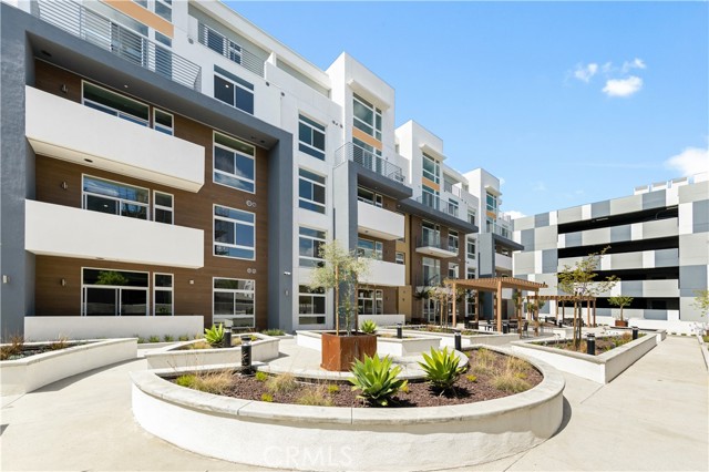 Detail Gallery Image 24 of 51 For 168 S Monterey St #413,  Alhambra,  CA 91801 - 1 Beds | 1/1 Baths