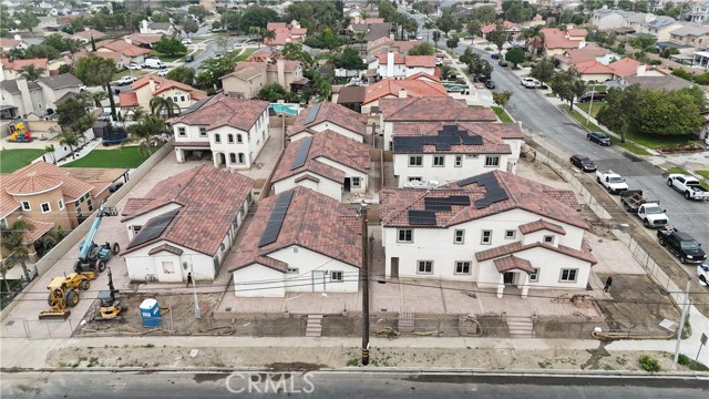 Image 5 of 11 For 18281 Montgomery Avenue