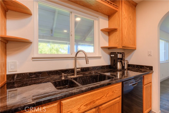 25 Pamela Jane Court, Oroville CA: https://media.crmls.org/medias/6b6c46bb-6c66-4c05-a228-4ad5479b352f.jpg