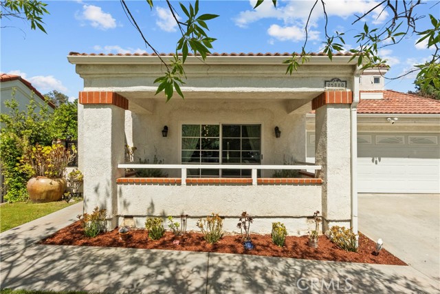 Detail Gallery Image 8 of 75 For 25880 Parma Ct, Valencia,  CA 91355 - 4 Beds | 3 Baths