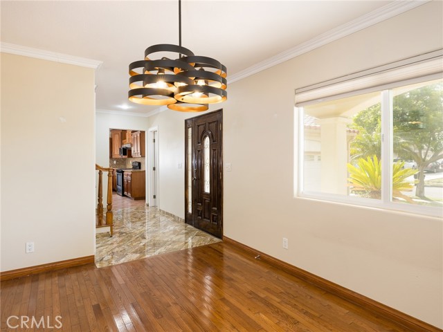 Detail Gallery Image 9 of 28 For 4243 W 176th St, Torrance,  CA 90504 - 4 Beds | 3/1 Baths