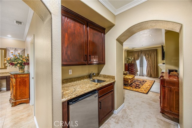 Detail Gallery Image 35 of 65 For 652 Fairway Dr, Redlands,  CA 92373 - 5 Beds | 4/1 Baths