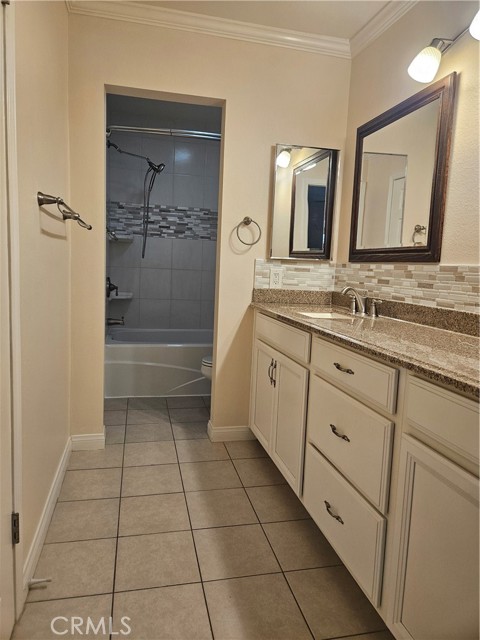 Detail Gallery Image 10 of 13 For 8933 Biscayne Ct 221h,  Huntington Beach,  CA 92646 - 3 Beds | 2 Baths