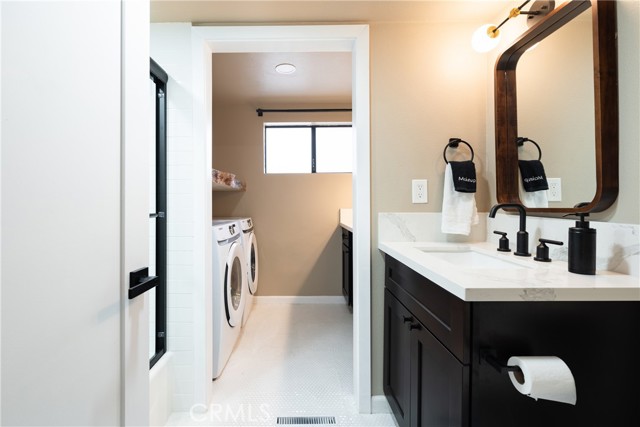 Detail Gallery Image 24 of 45 For 1117 Crater Mountain, Big Bear City,  CA 92314 - 5 Beds | 3 Baths