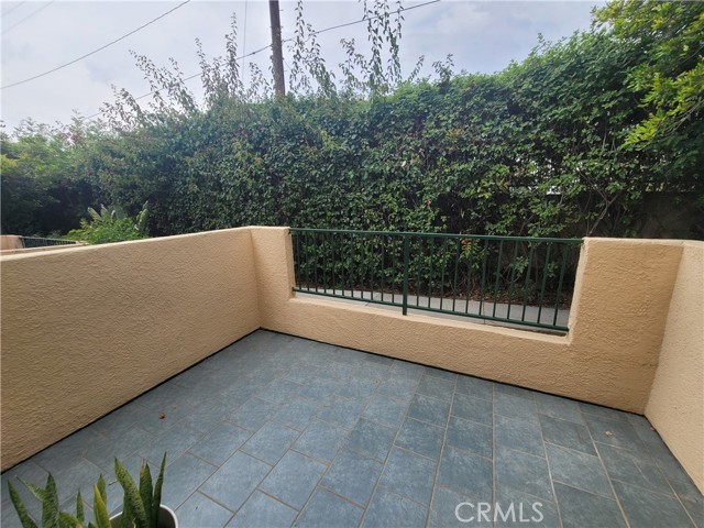 11076 Sharp Avenue, Mission Hills (San Fernando) CA: https://media.crmls.org/medias/6b6f75eb-d254-45c9-88d3-8c5f27bf06af.jpg
