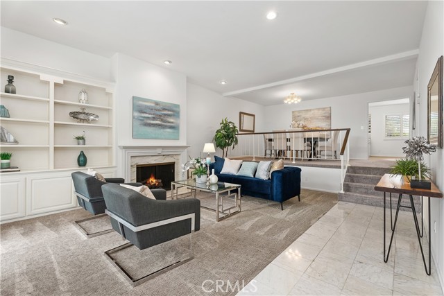 980 Palo Verde Avenue, Long Beach CA: https://media.crmls.org/medias/6b6f83df-4482-4090-8ca9-087cd5e449fe.jpg