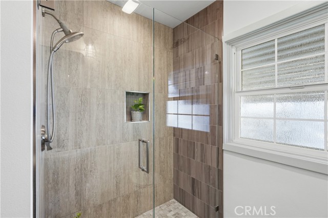 Detail Gallery Image 23 of 58 For 5640 E Parkcrest, Long Beach,  CA 90808 - 3 Beds | 3 Baths