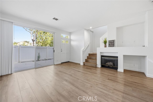 Detail Gallery Image 7 of 25 For 876 S Yellowstone Way, Anaheim Hills,  CA 92808 - 3 Beds | 2/1 Baths