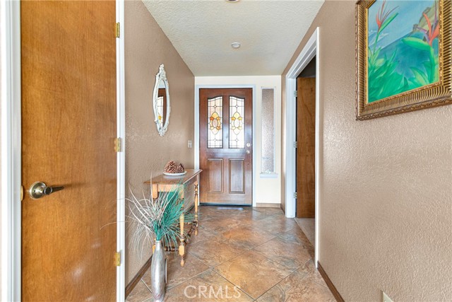 Detail Gallery Image 8 of 49 For 14593 Lighthouse Ln, Helendale,  CA 92342 - 3 Beds | 2 Baths