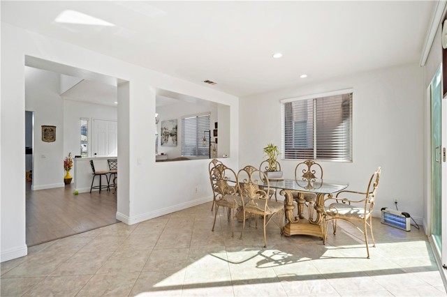 Detail Gallery Image 36 of 45 For 7691 Nut Grove, Corona,  CA 92880 - 5 Beds | 3/1 Baths