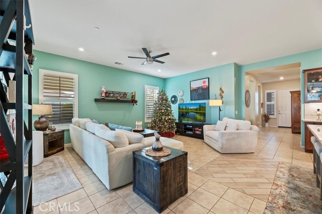 Detail Gallery Image 8 of 62 For 1394 via La Presa, Hemet,  CA 92545 - 2 Beds | 2 Baths