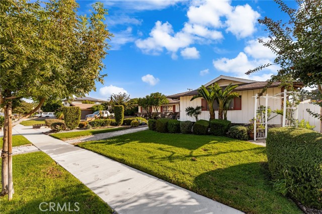 Detail Gallery Image 6 of 39 For 9647 Kempster Ave, Fontana,  CA 92335 - 3 Beds | 2 Baths