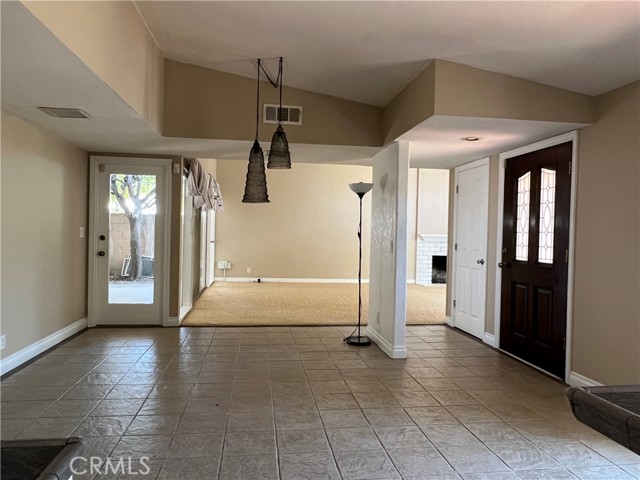 Detail Gallery Image 6 of 20 For 3292 Yellowtail Dr, Rossmoor,  CA 90720 - 3 Beds | 2 Baths