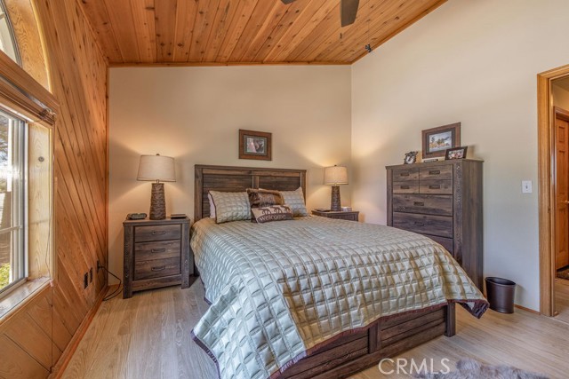 Detail Gallery Image 21 of 40 For 41722 Swan Dr, Big Bear Lake,  CA 92315 - 4 Beds | 2 Baths