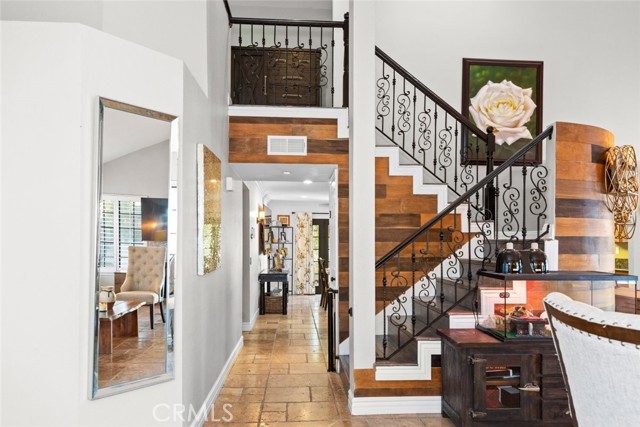 Detail Gallery Image 3 of 75 For 25010 Foxtail Ct, Stevenson Ranch,  CA 91381 - 4 Beds | 3 Baths