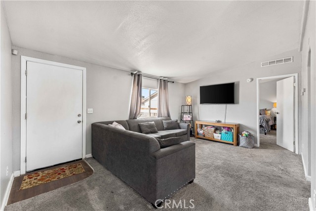 Detail Gallery Image 12 of 52 For 1550 20th St #69,  Rosamond,  CA 93560 - 4 Beds | 2 Baths