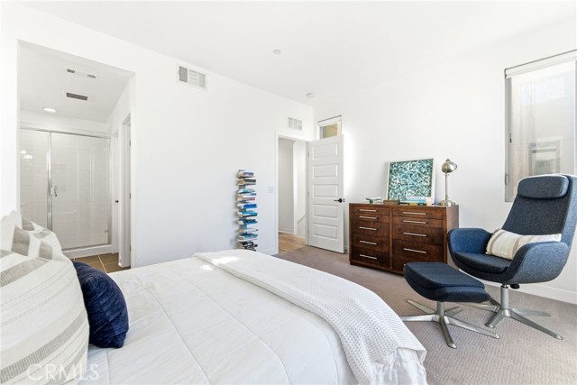 Detail Gallery Image 17 of 35 For 70 Ebb Tide, Newport Beach,  CA 92663 - 3 Beds | 3/1 Baths