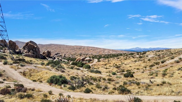 0 Coxey Road, Apple Valley, California 92307, ,Land,For Sale,0 Coxey Road,CRCV23168901