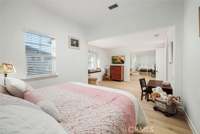 Detail Gallery Image 16 of 25 For 5646 Ocean Terrace Dr, Huntington Beach,  CA 92648 - 4 Beds | 4/1 Baths