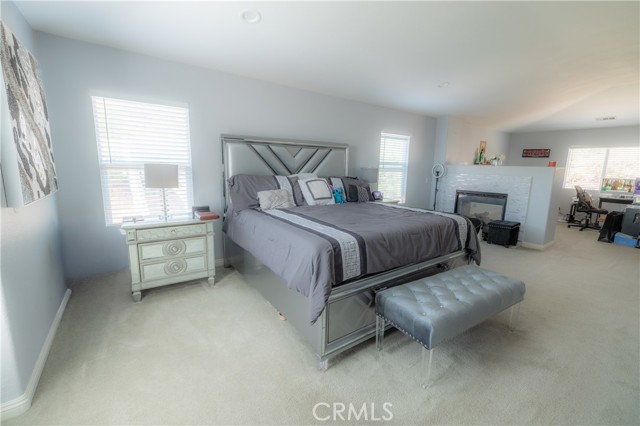 Detail Gallery Image 14 of 25 For 27859 Cirrus Cir, Corona,  CA 92883 - 5 Beds | 2/1 Baths