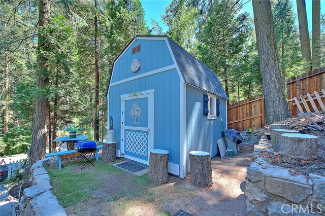 Detail Gallery Image 40 of 61 For 27048 State Hwy 189, Blue Jay,  CA 92317 - 2 Beds | 1 Baths