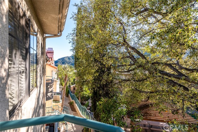 2930 Montrose Avenue, La Crescenta CA: https://media.crmls.org/medias/6b764a47-cff6-44a7-bb81-564f7daf7f54.jpg