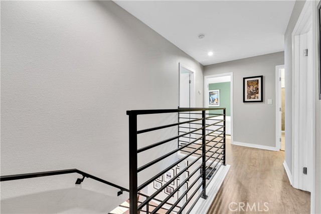 Detail Gallery Image 28 of 56 For 22207 James Alan Cir, Chatsworth,  CA 91311 - 4 Beds | 2/1 Baths