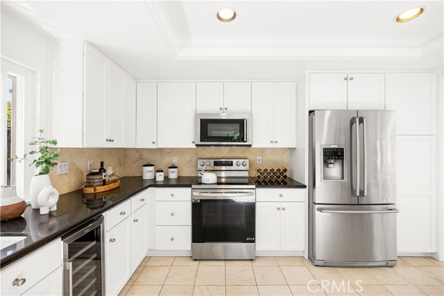 18701 Paseo Cortez, Irvine CA: https://media.crmls.org/medias/6b771fdb-fb4f-4ae1-9dbc-d25949666290.jpg
