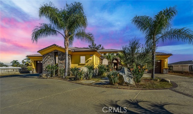 Detail Gallery Image 1 of 58 For 20730 Haines St, Perris,  CA 92570 - 5 Beds | 3/1 Baths