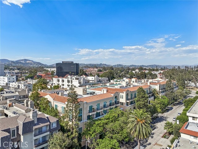 Detail Gallery Image 54 of 64 For 11500 San Vicente Bld #214,  Los Angeles,  CA 90049 - 2 Beds | 3 Baths