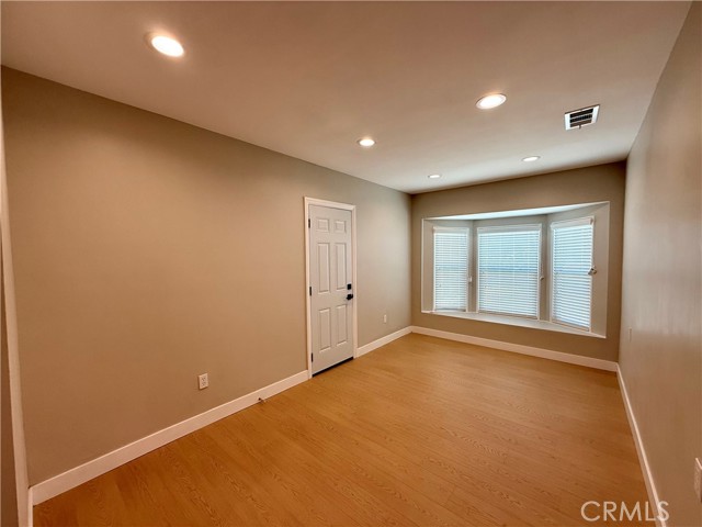 352 E Newman Avenue, Arcadia CA: https://media.crmls.org/medias/6b785fe7-f9ad-43c6-aa6e-408270f658bb.jpg