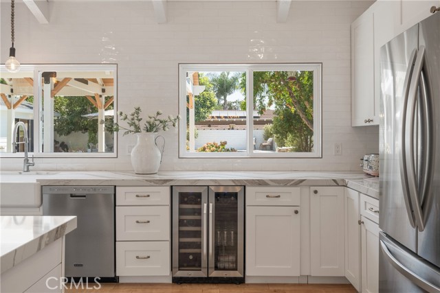 Detail Gallery Image 25 of 61 For 13822 Henstridge Cir, Tustin,  CA 92780 - 4 Beds | 3 Baths