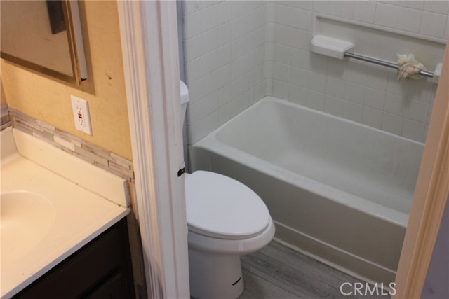 25380 Ivory Avenue, Moreno Valley CA: https://media.crmls.org/medias/6b78ad59-65cb-47f3-b85f-9aaca8af75b2.jpg