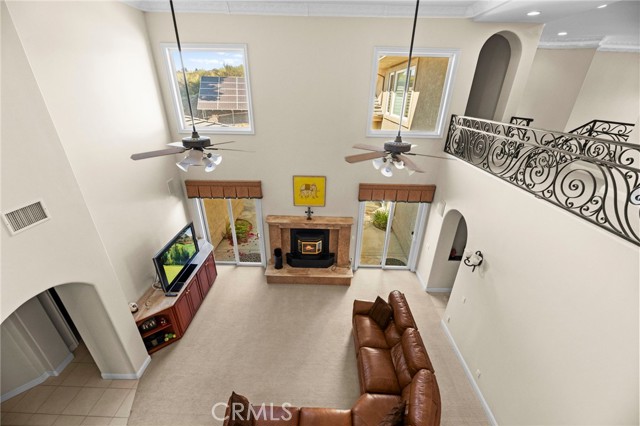 43845 Calle De Velardo, Temecula CA: https://media.crmls.org/medias/6b79ff36-3d38-487e-b716-3f01cadfbeea.jpg
